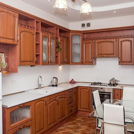 Dorosh Apartamet Leilighet Lviv Eksteriør bilde